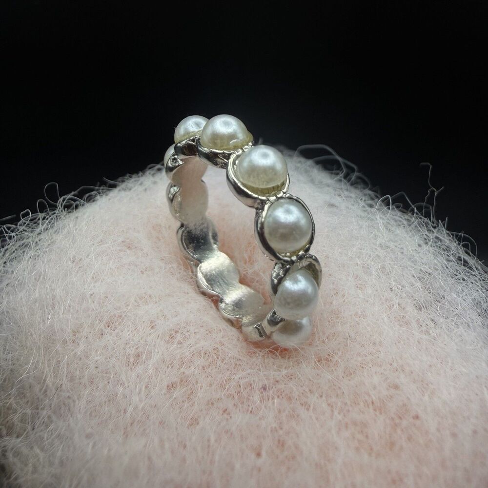 VTG Silver Tone Pearl Eternity Ring Band Scalloped Stackable Statement Size 5.75